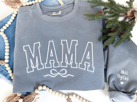 Mama sweatshirt personalized with names on sleeve